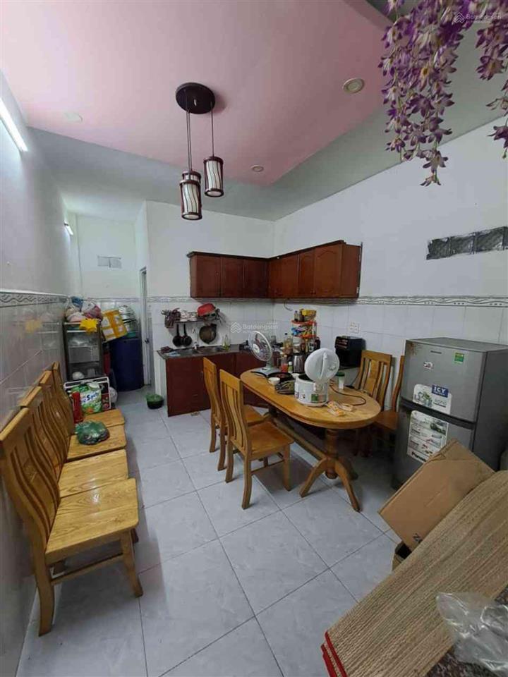 Gò vấp có căn này xe hơi đỗ cổng, 3 phòng ngủ, nhỉnh nhẹ 5 tỷ