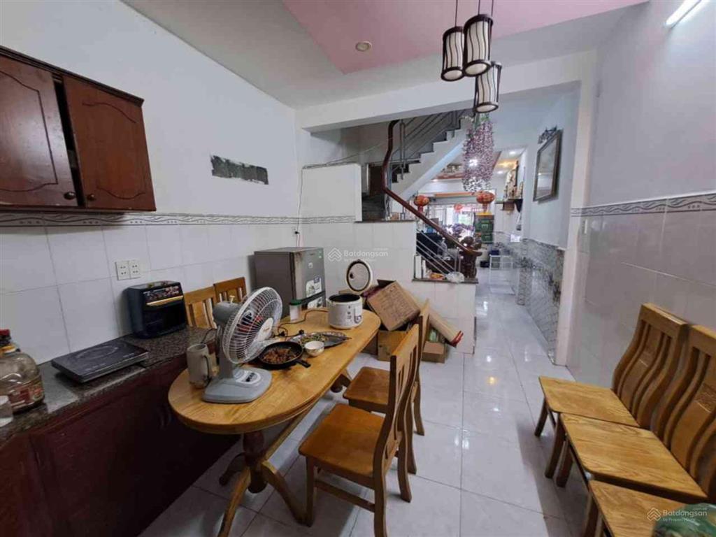 Gò vấp có căn này xe hơi đỗ cổng, 3 phòng ngủ, nhỉnh nhẹ 5 tỷ
