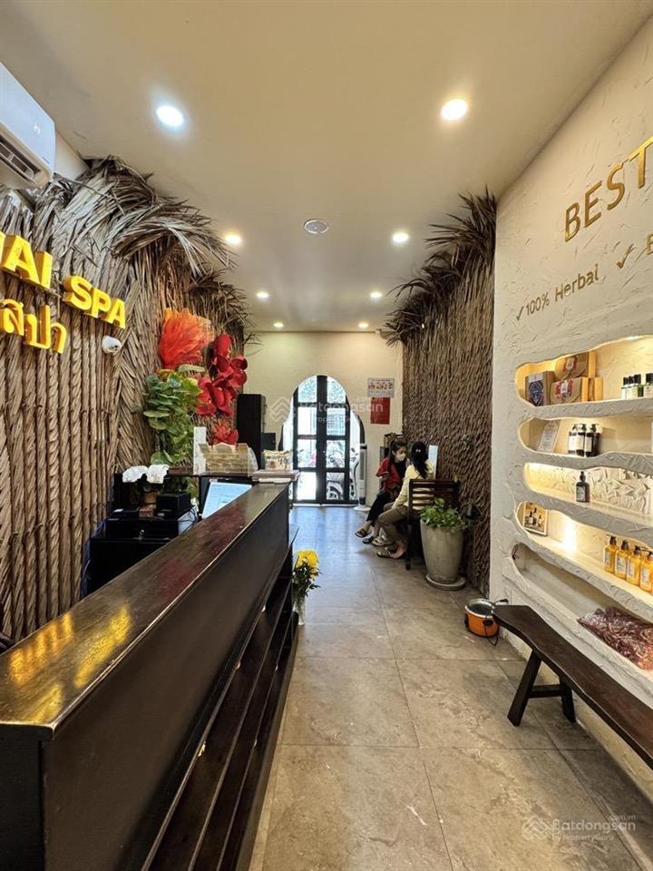 99m nở hậu hẻm ô tô thông nhà đang kinh doanh spa!