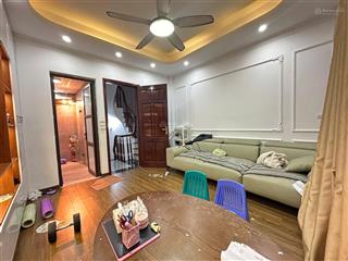 7,7 tỷ nhà mới, đẹp chợ phú đô. nội thất sáng thiết kế sang. kính mời quý cô chú bác anh chị!