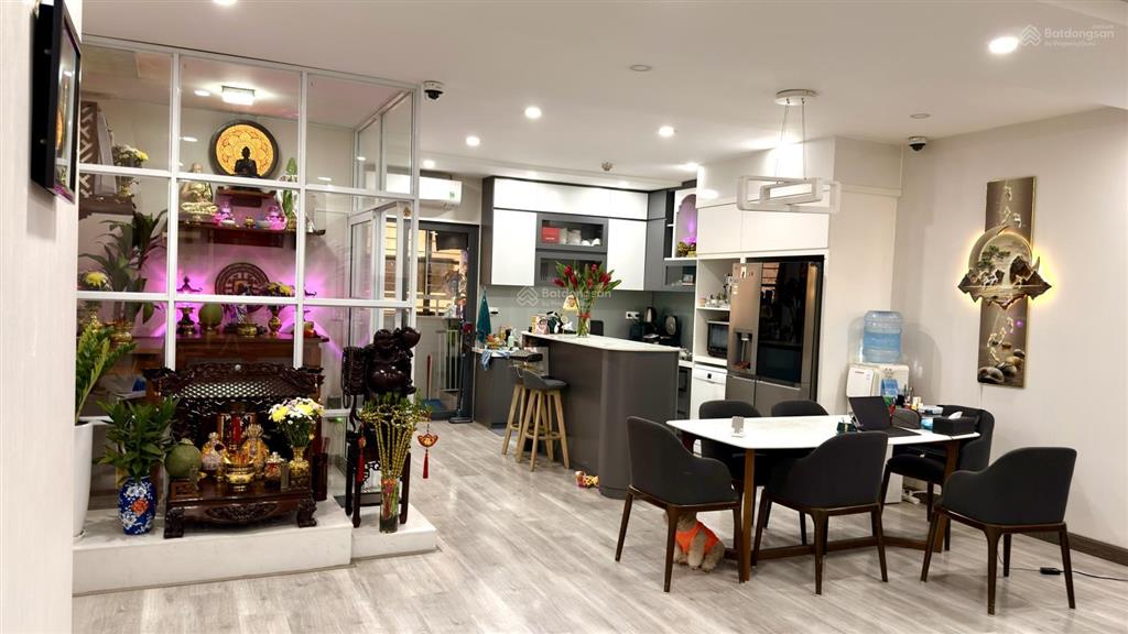 Chính chủ bán gấp cc era town, 147m2, giá sốc 4,5 tỉtrừ thêm 109tr tiền sổ hồng (bao hết thuế phí)