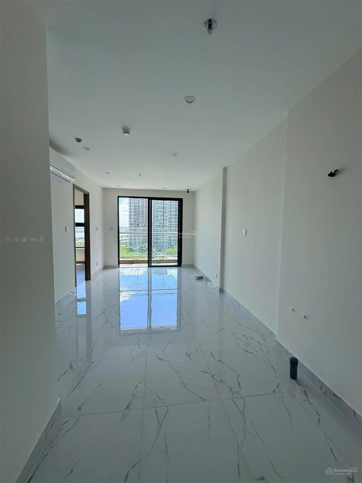 Căn hộ 3 ngủ 2 vệ sinh view nội khu hàng mới của chủ đầu tư giá cực tốt xem nhà mọi lúc