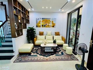 Cực hiếm bán nhà nam dư 35m2, 5 tầng ô tô đỗ cổng nhỉnh 7 tỷ