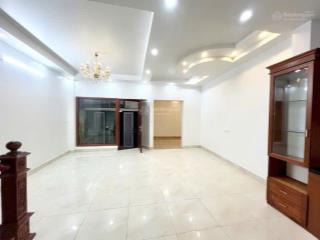 Xã đàn  dân xây 4 ngủ  khung cột  gần phố  60m2  10.8 tỷ