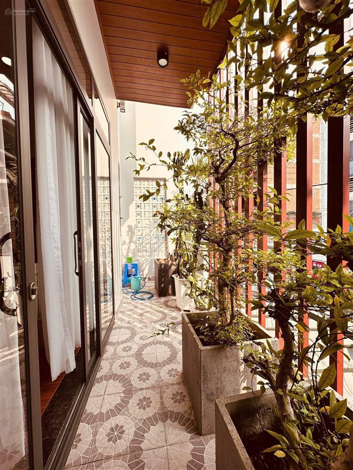 Bán nhà giá ngộp tại quận 6 đường hậu giang, 80m2/ 5 tỷ 2, sổ hồng riêng chính chủ.