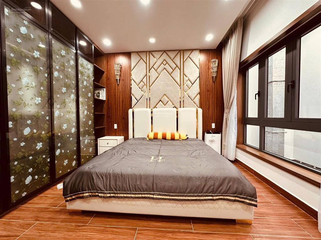 Bán nhà giá ngộp tại quận 6 đường hậu giang, 80m2/ 5 tỷ 2, sổ hồng riêng chính chủ.