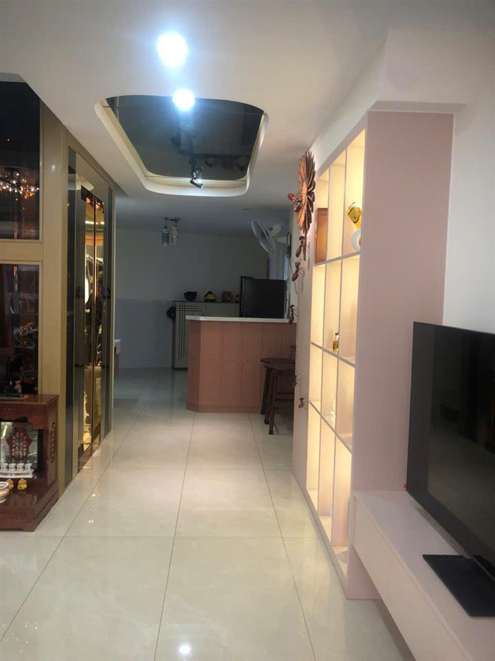 Nhà mới 100% ngay vòng xoay Lê Quang Định – Phạm Văn Đồng, vị trí cực đẹp