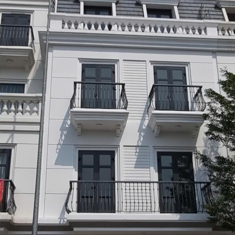 BÁN NHANH SHOPHOUSE TRUNG TÂM TP DĨ AN – VỊ TRÍ VÀNG KINH DOANH SIÊU ĐẸP