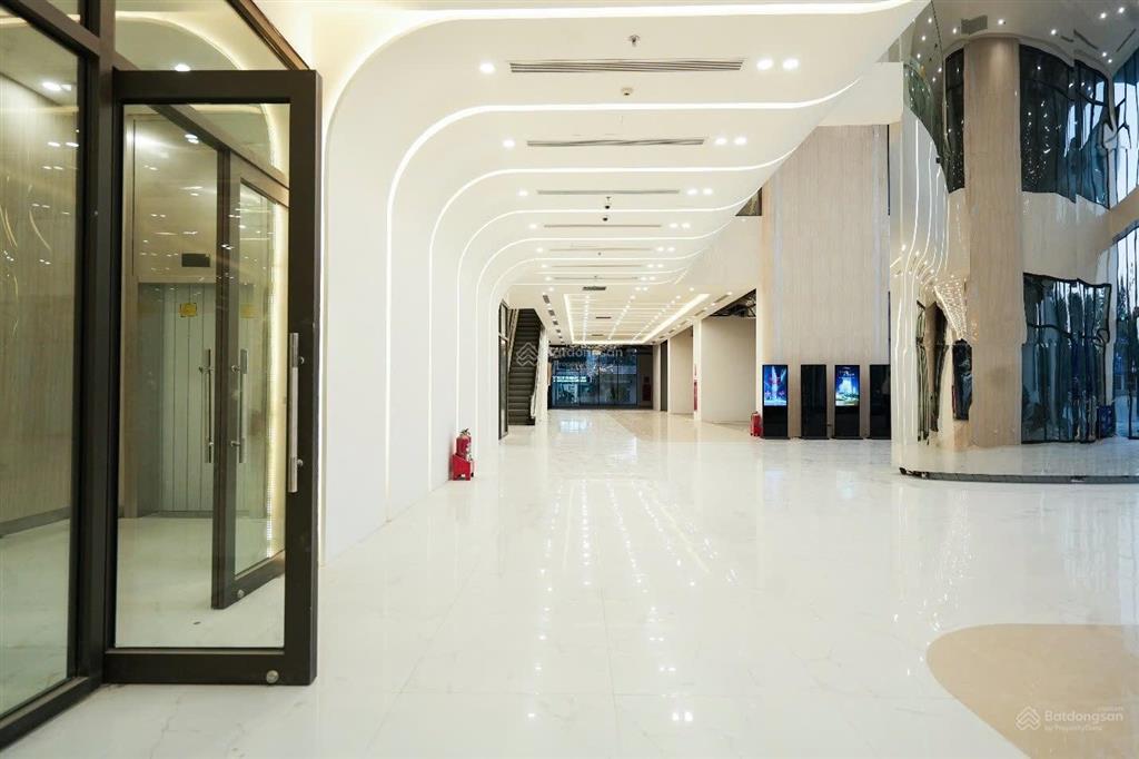 Văn phòng hạng A tại ROX Tower – tầng cao, căn góc đẹp, phù hợp doanh nghiệp 15 - 30 nhân