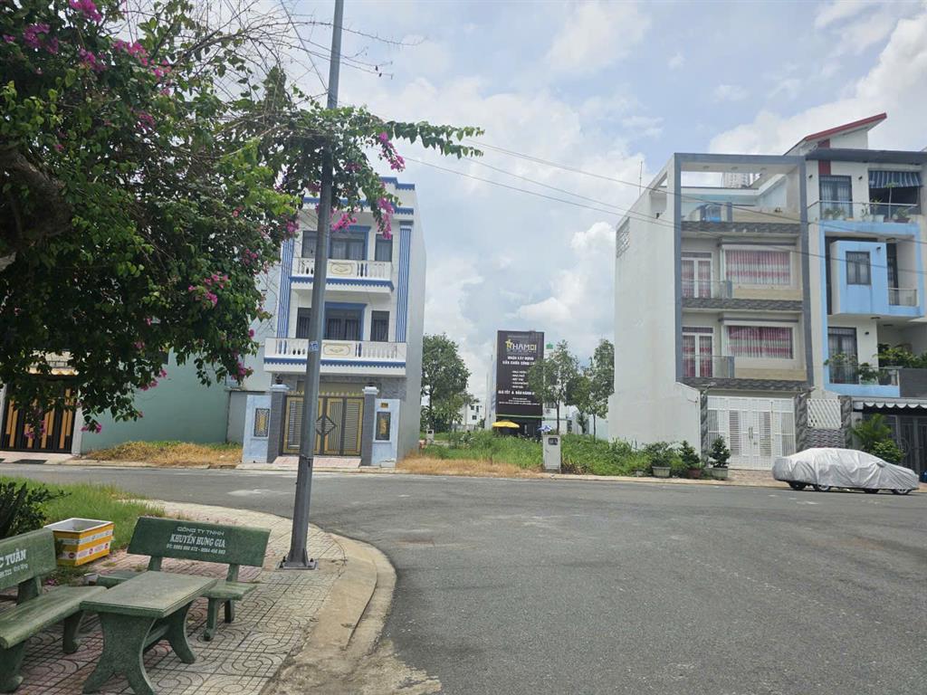CHÍNH CHỦ BÁN LÔ ĐẤT ĐẸP, VUÔNG VỨC, MẶT TIỀN ĐƯỜNG NHỰA 10M TẠI KHU ĐÔ THỊ FIVE STAR ECO