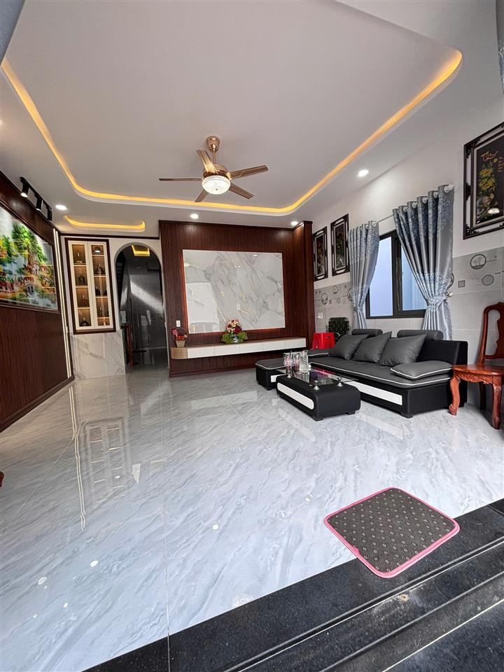CHÍNH CHỦ HẠ GIÁ BÁN GẤP TRONG TUẦN – NHÀ TRUNG MỸ TÂY, TP.HCM – CHỈ 4,599 TỶ