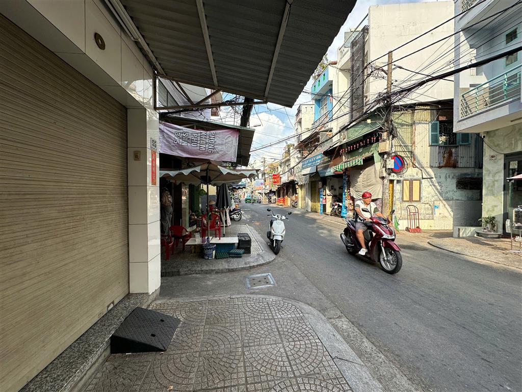BÁN NHÀ 2 MẶT TIỀN HIẾM – 55 NGUYỄN ĐÌNH CHIỂU, PHƯỜNG ĐỨC NHUẬN, PHÚ NHUẬN