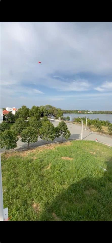 CHÍNH CHỦ BÁN LÔ GÓC 2 MẶT TIỀN VIEW SÔNG – 275,6M² – VỊ TRÍ ĐẸP TẠI CẦN GIUỘC