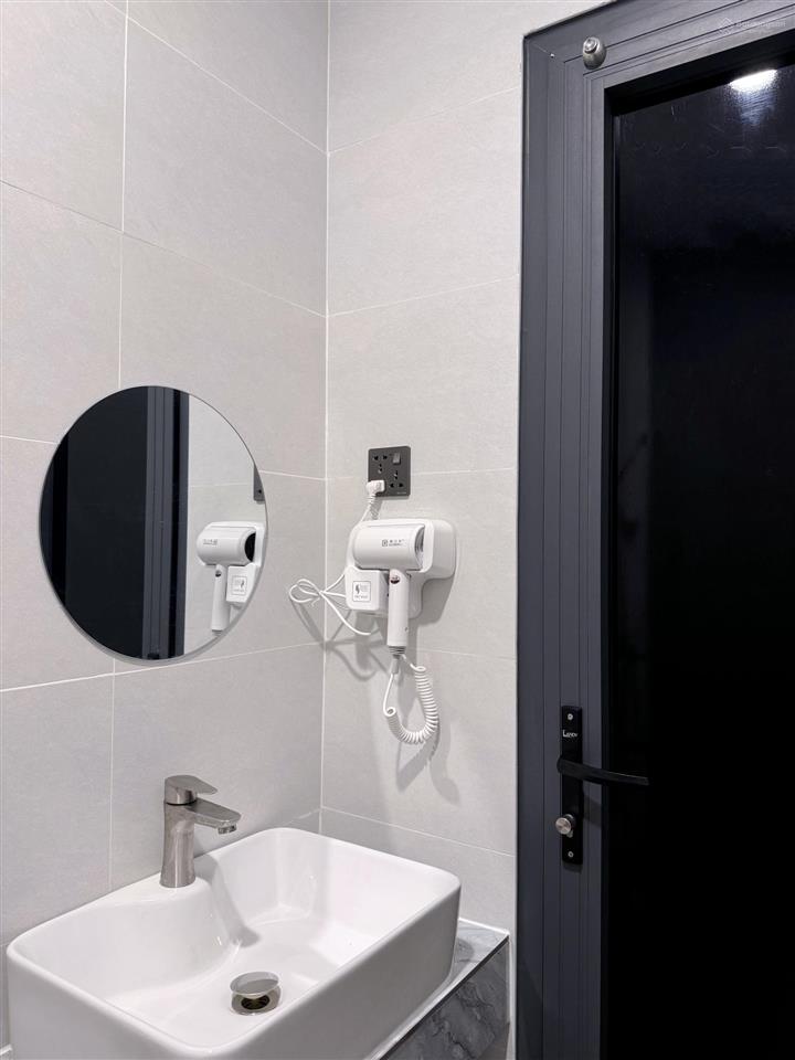 Mình là chính chủ cần bán nhà đất + khách sạn (thu nhập ổn định)