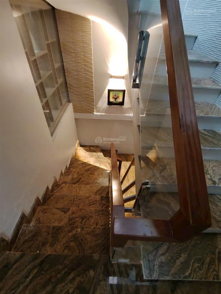 Bán nhà về quê tại tam trinh, 66m2, 6,8 tỷ, ko qui hoạch