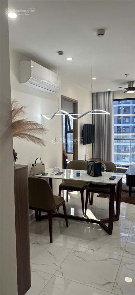 Căn hộ 4.75 tỷ  tại vinhomes grand park q9