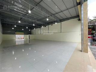 Cho thuê nhà kho 240m2  giá chỉ 12 triệu/tháng  đường xe container tại đà nẵng