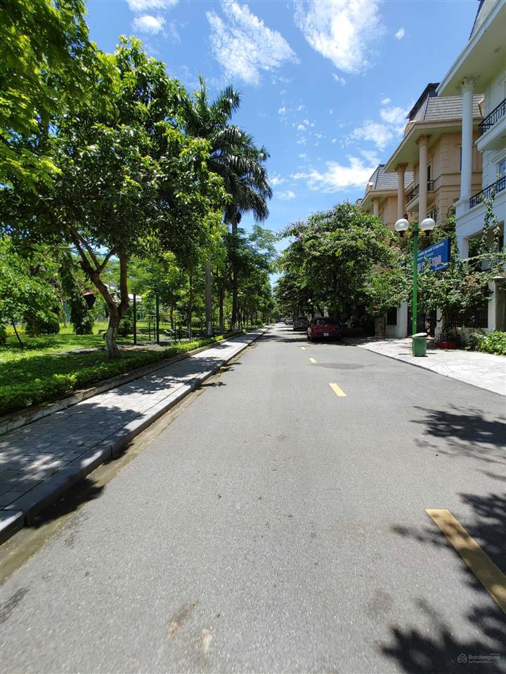 Bán biệt thự lideco hoài đức  222m2  giá 2x tỷ