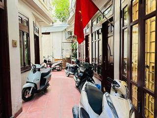 Bán nhà Ngõ 64 Thạch Bàn, 30m vuông 5 tầng 7,15 tỷ