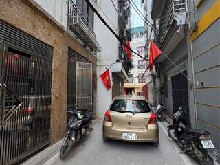 Bán nhà Việt Hưng 30m x 5 tầng, giá chỉ 7,65 tỷđ