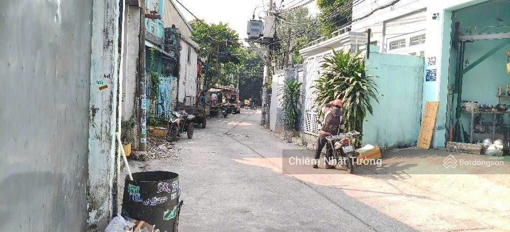 Nhà trọ bán, 2 tầng, 5m x 40m(,200m2) sẵn dòng tiền 50tr/th, hl2, giá hơn 9 tỷ