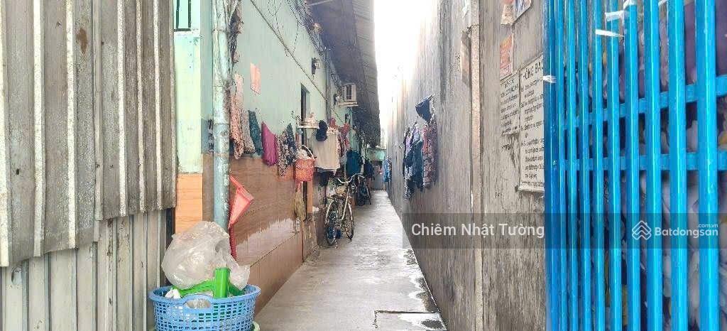 Nhà trọ bán, 2 tầng, 5m x 40m(,200m2) sẵn dòng tiền 50tr/th, hl2, giá hơn 9 tỷ
