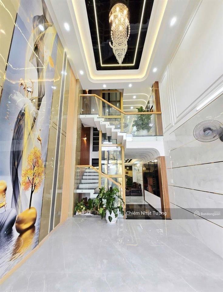 Siêu phẩm đẹp lung linh, 6 tầng thang máy,4m x 16m(64m2) tặng full nội thất, giá hơn 9 tỷ