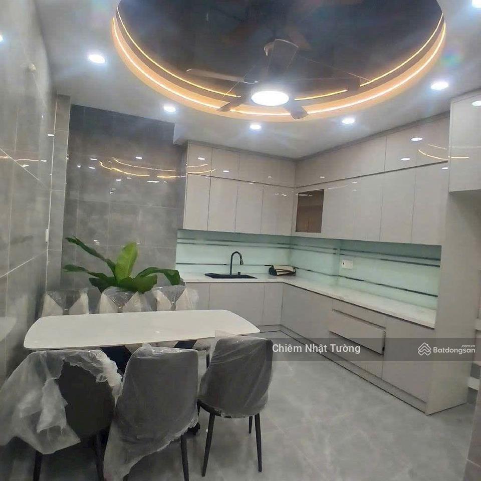 Nhà bán đẹp lung linh, 6 tầng thang máy, 4m x 14m(56m2) tân hòa đông, giáp tân phú q6, giá hơn 8ty