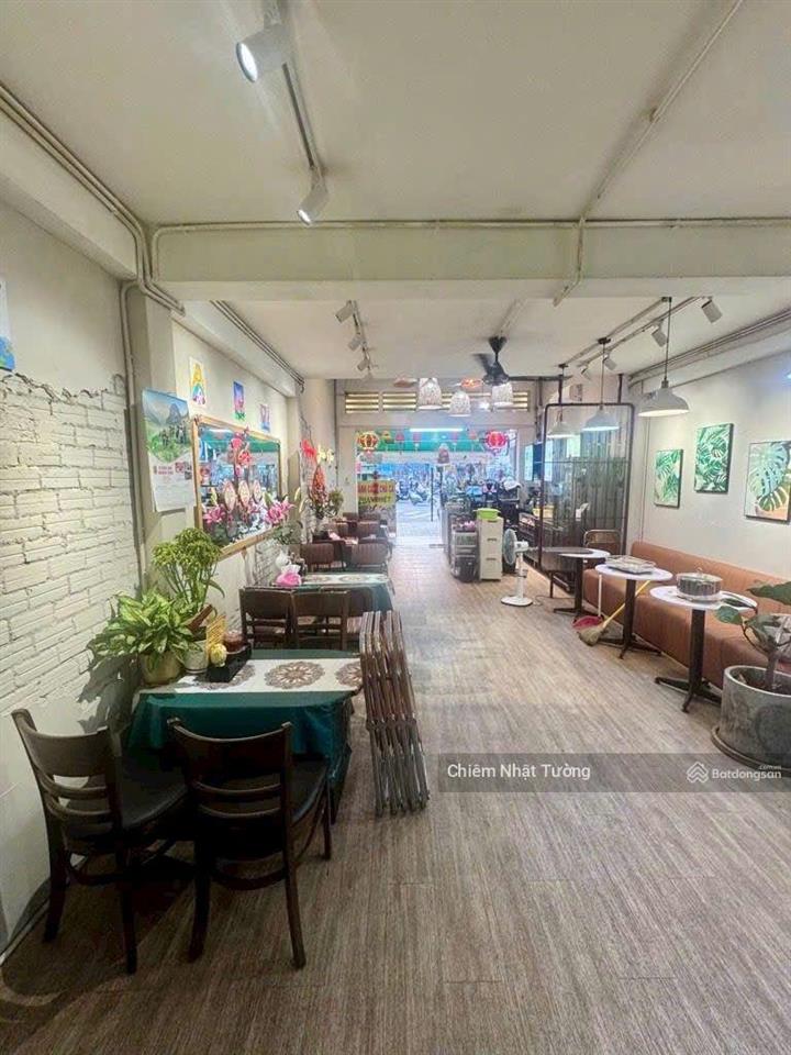 Nhà mặt tiền kd siêu đỉnh, thu nhập 150tr/th, 5 tầng, 4m x 19m nở hậu tài lộc, ng duy dương q10,