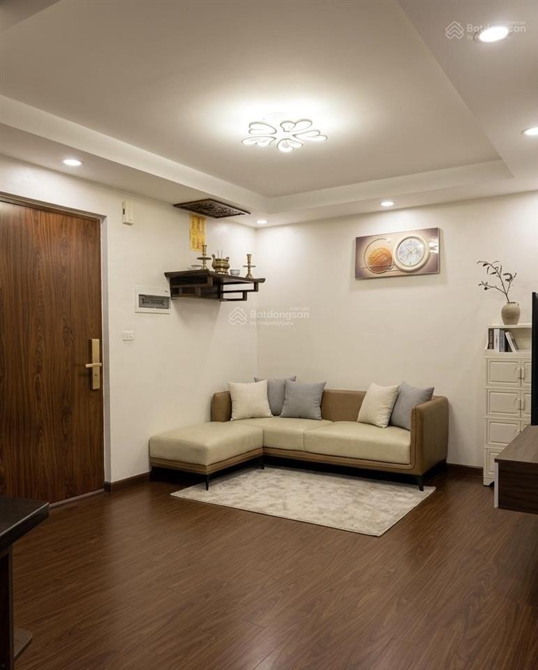 Bán căn hộ 2 ngủ full nội thất tại ct1a yên nghĩa  vị trí đắc địa, ở ngay  cc