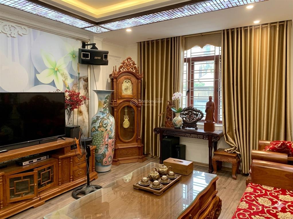 Bán nhà phố tôn đức thắng, đống đa 6 tầng thang máy, mặt tiền kinh doanh, full nội thất cao cấp