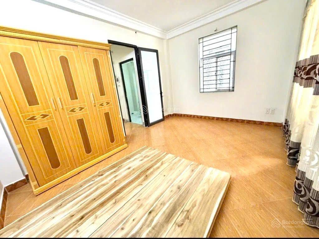 Bán nhà phố định công hoàng mai lô góc 45m2  ô tô vào nhà  kinh doanh  9.2 tỷ.