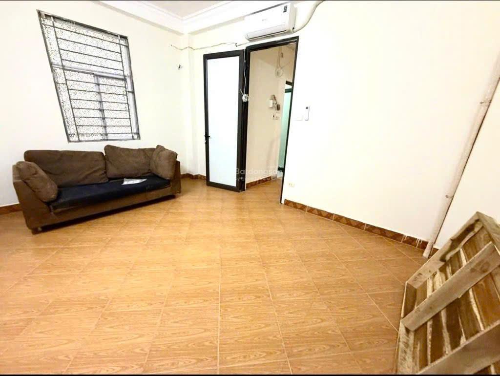 Bán nhà phố định công hoàng mai lô góc 45m2  ô tô vào nhà  kinh doanh  9.2 tỷ.