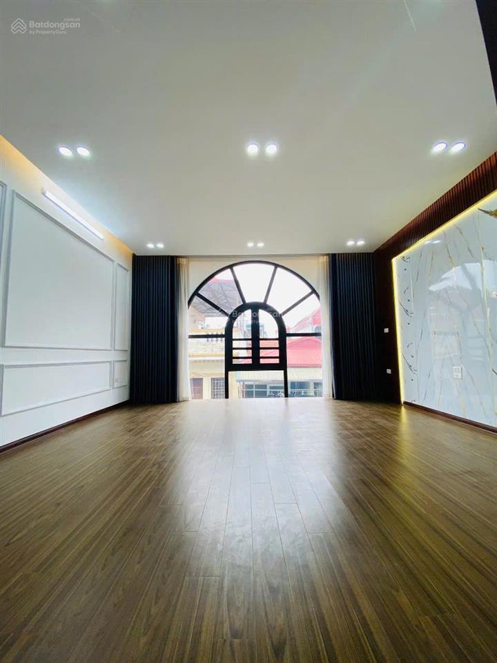 Phân lô gara ôtô 7 chỗ  phố hoàng văn thái, quận thanh xuân  50m2 x 6 tầng thang máy  ô tô tránh