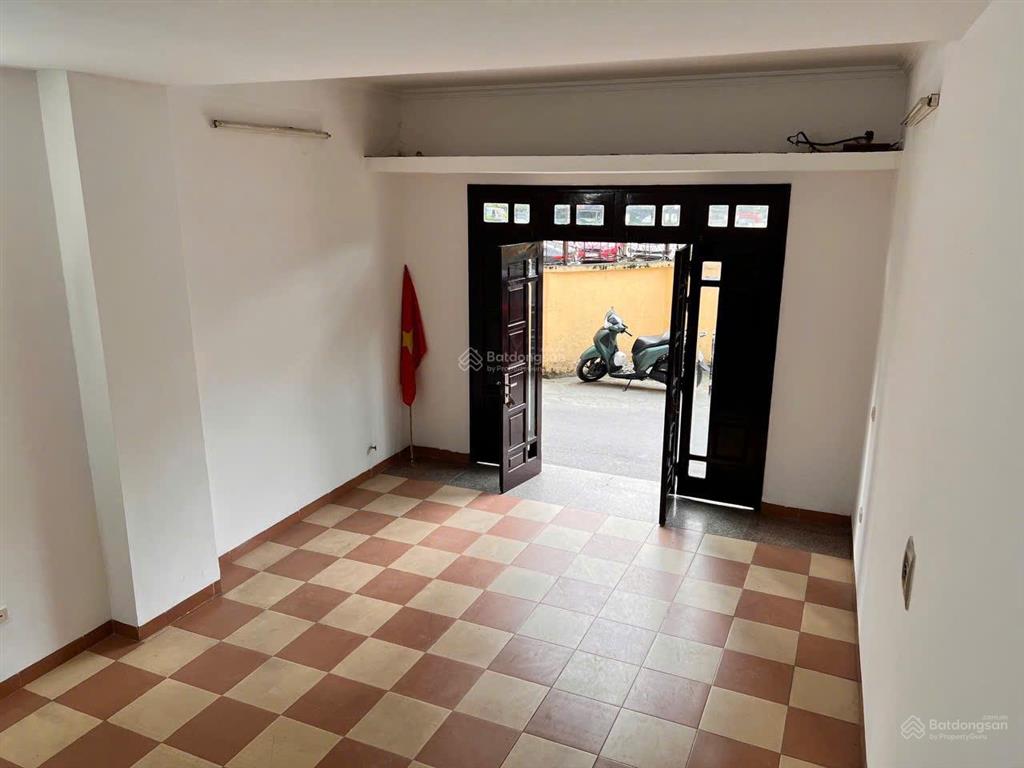 Bán nhà phân lô hoàng văn thái 43m2  ô tô vào nhà  kinh doanh đỉnh  chỉ 13,5 tỷ