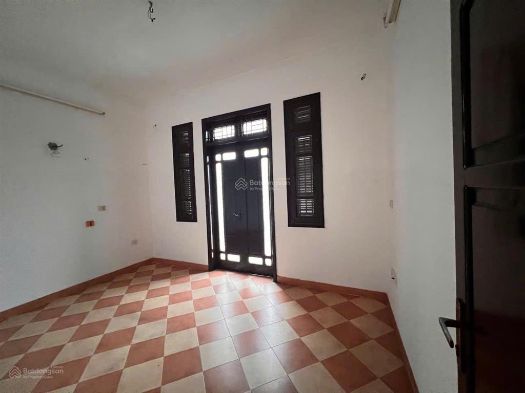 Bán nhà phân lô hoàng văn thái 43m2  ô tô vào nhà  kinh doanh đỉnh  chỉ 13,5 tỷ
