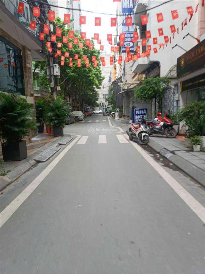 Siêu phẩm phân lô vip thanh xuân vỉa hè tránh sân chơi công viên