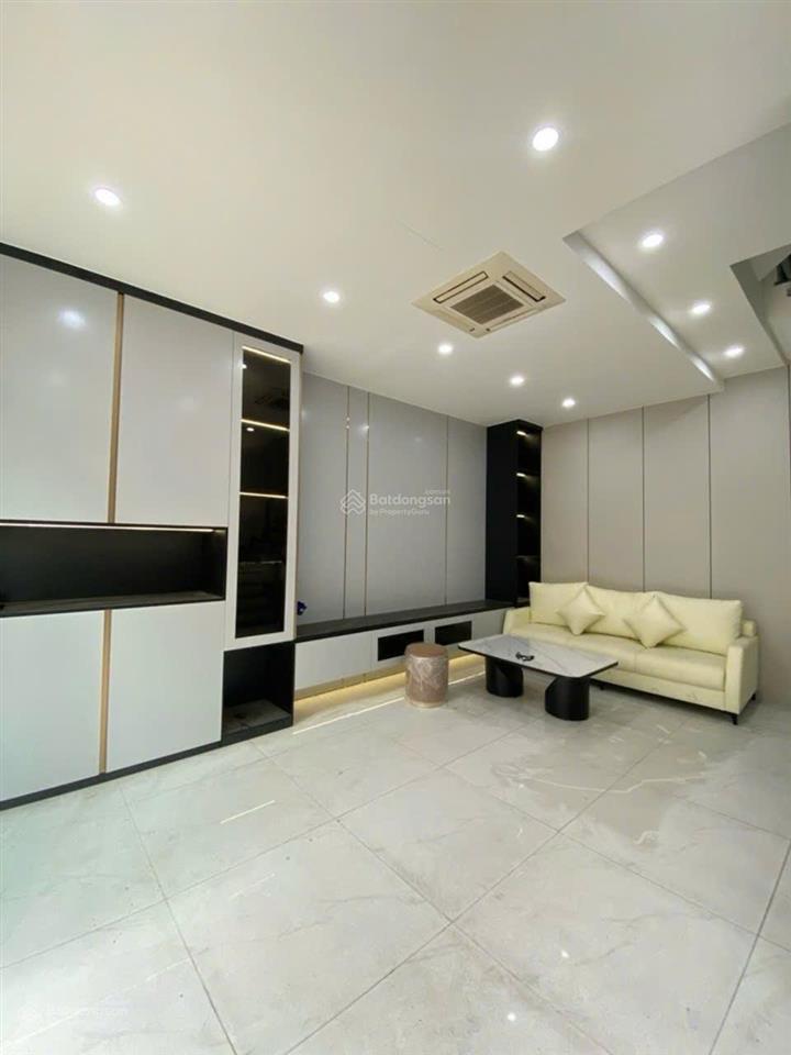 Bán nhà linh đàm 9.3 tỷ lô góc kinh doanh, ô tô tránh, mặt tiền 6m rộng thoáng