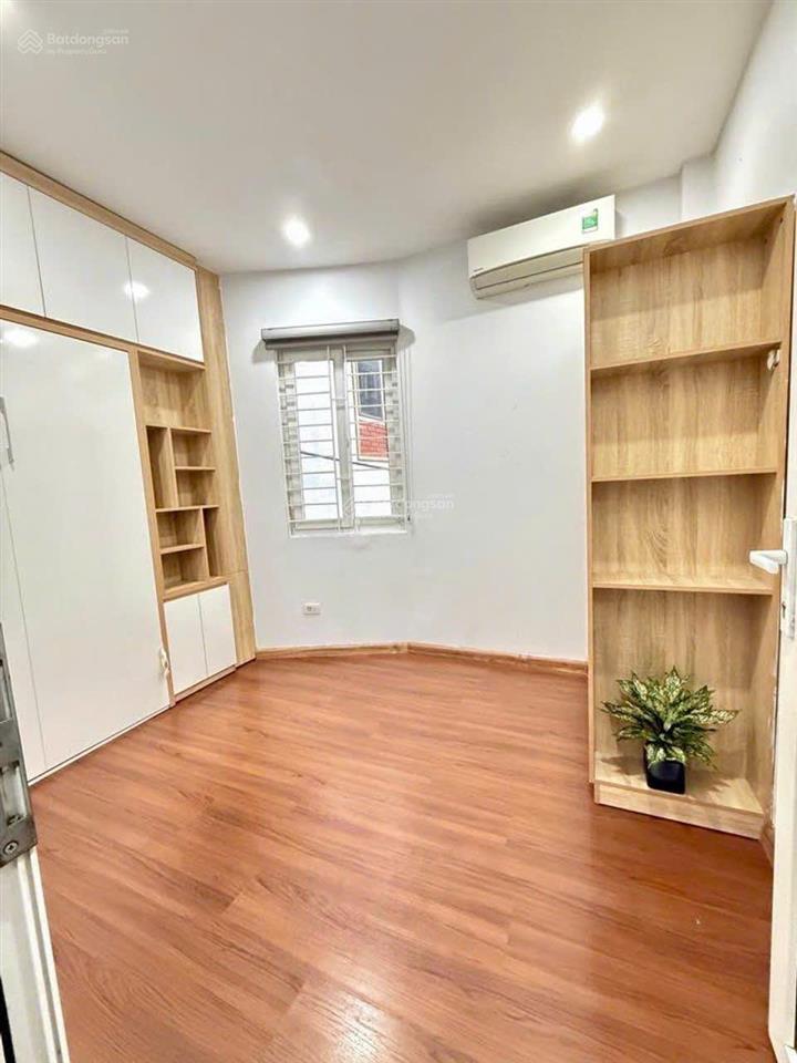 Bán nhà định công lô góc 3 mặt ngõ  cách ô tô tải tránh 30m  35m2 x 4 tầng  giá 7.5 tỷ