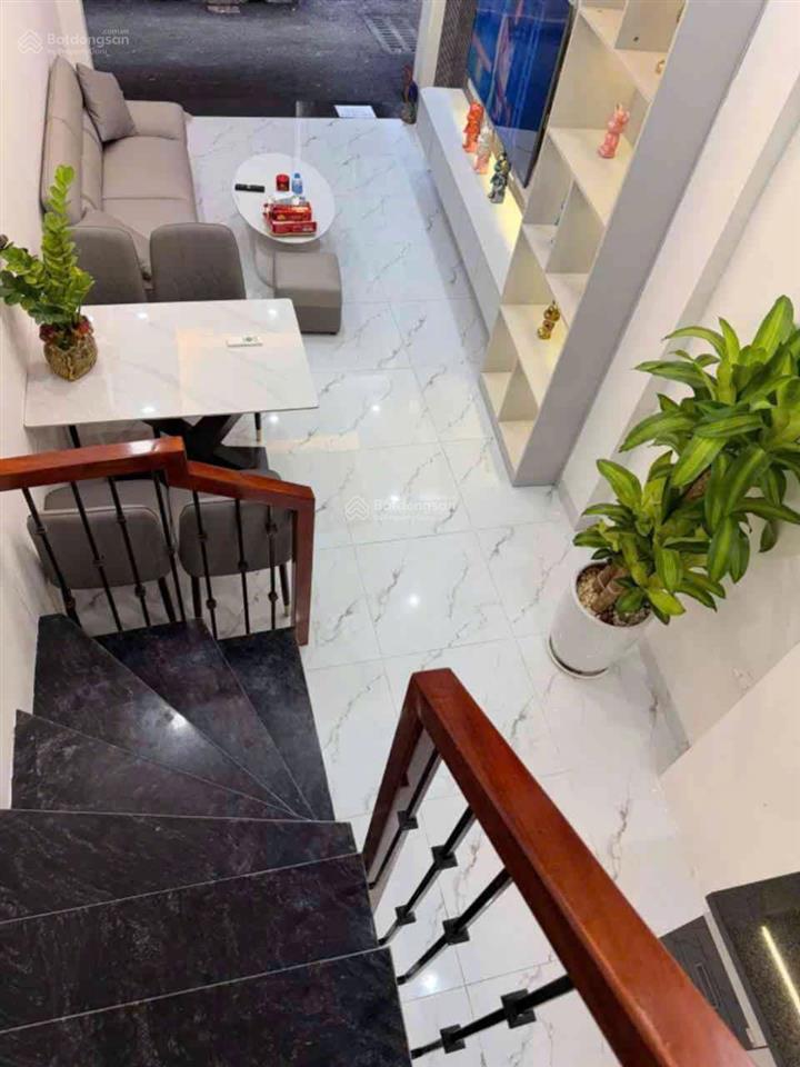 Bán nhà đẹp khương trung thanh xuân vf3 đỗ cửa 2 thoáng 30m ra hồ  sát vành đai 2.5