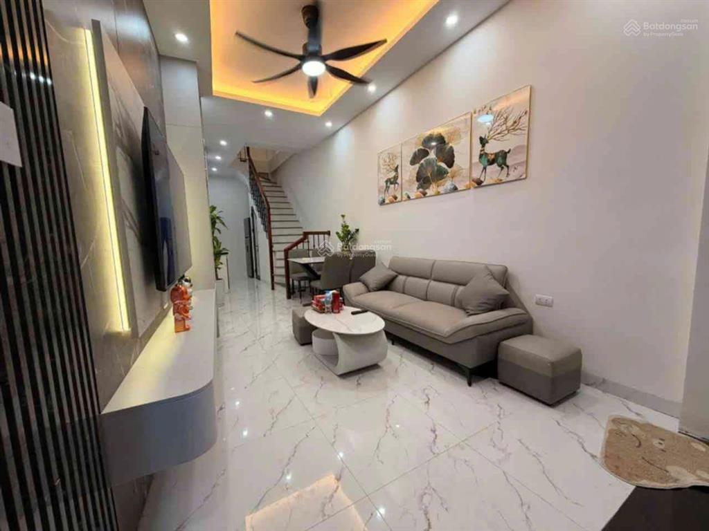 Bán nhà đẹp khương trung thanh xuân vf3 đỗ cửa 2 thoáng 30m ra hồ  sát vành đai 2.5