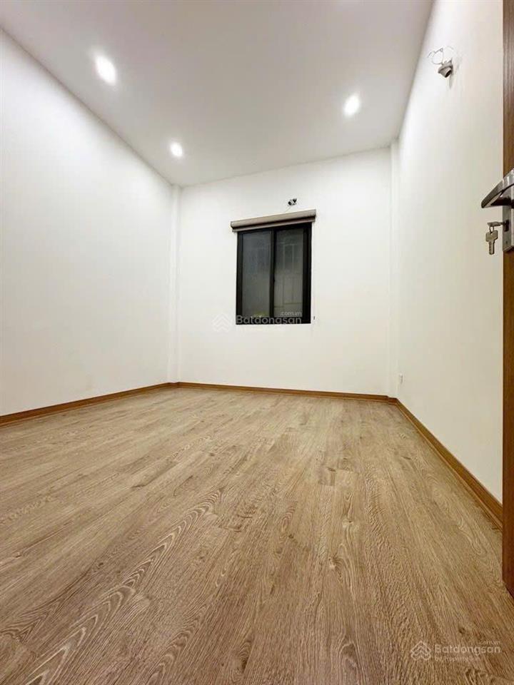 Bán nhà kim giang, đại kim 38m2 x 5 tầng, full nội thất, 4pn, sổ đỏ chính chủ