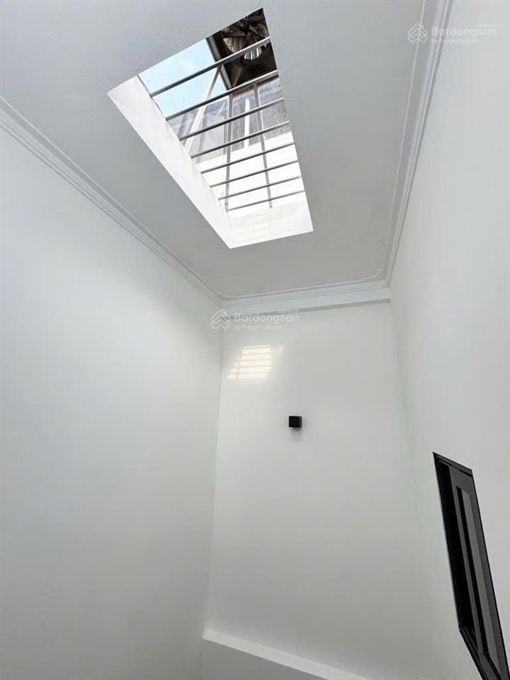 Bán nhà kim giang, đại kim 38m2 x 5 tầng, full nội thất, 4pn, sổ đỏ chính chủ