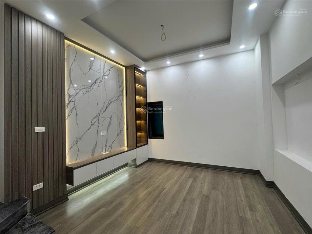 Bán nhà khương hạ thanh xuân ô tô qua, cạnh hồ lộng gió, full nội thất