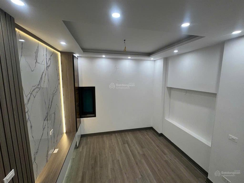 Bán nhà khương hạ thanh xuân ô tô qua, cạnh hồ lộng gió, full nội thất