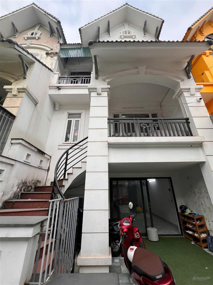 Cho thuê liền kề geleximco khu a  lê trọng tấn chân chung cư gemek 2 giá rẻ
