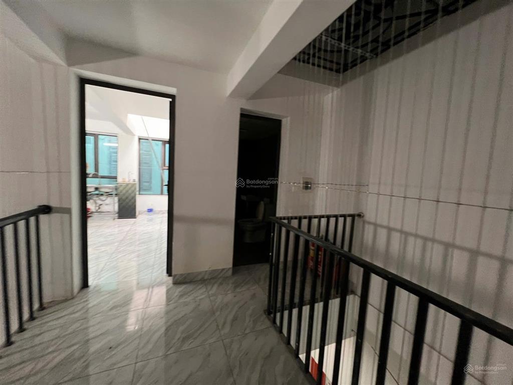 Cho thuê liền kề geleximco khu a  lê trọng tấn chân chung cư gemek 2 giá rẻ