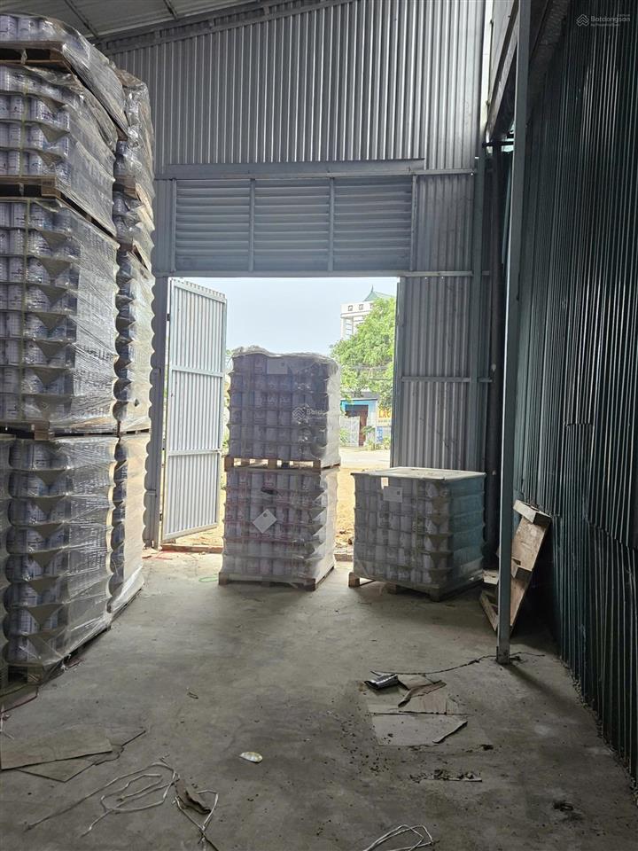 Cho thuê kho xưởng mặt đường 446, phú cát, hòa lạc, 700m2, 25 triệu/tháng