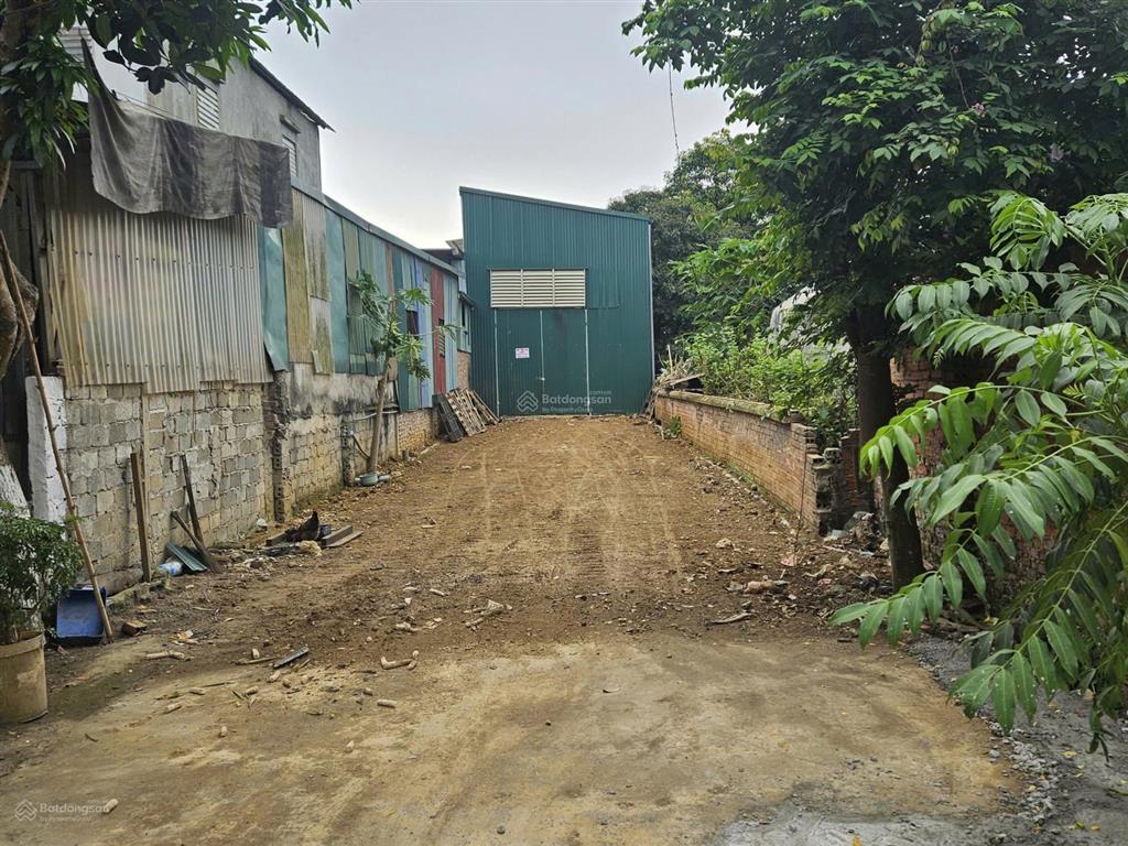 Cho thuê kho xưởng mặt đường 446, phú cát, hòa lạc, 700m2, 25 triệu/tháng