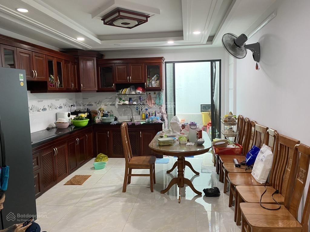 Nhà hiếm thạnh xuân 33 quận 12  nhỉnh 5 tỷ  dt66m2  chỉ 90tr/m2  đường 8m 2 ô tô tránh